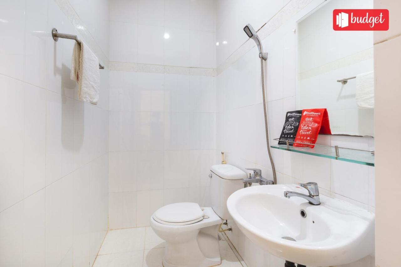 Hotel Reddoorz Quy Phuc Cidade de Ho Chi Minh